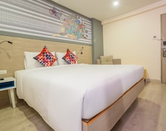 Khách sạn ibis Styles Bangkok Sukhumvit 50 (Bangkok, Thái Lan)