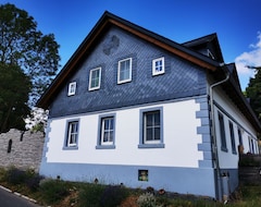 Toàn bộ căn nhà/căn hộ Franconian Forest Farmhouse, Modern Apartment, Own Access, Fully Equipped! (Presseck, Đức)
