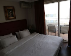 Gondola Hotel & Suites (Amman, Jordania)