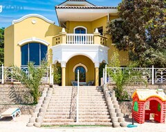 Toàn bộ căn nhà/căn hộ Palm Jumeirah Beachfront Private Villa With Swimming Pool (Dubai, Các tiểu vương quốc Ả Rập Thống Nhất)
