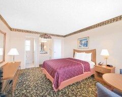 Khách sạn Relaxing Stay In Knights Inn Laura Lodge Pecos! Onsite Pool, Free Parking (Pecos, Hoa Kỳ)