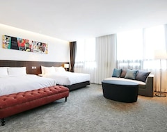 Hotel Mfelice (Seoul, South Korea)