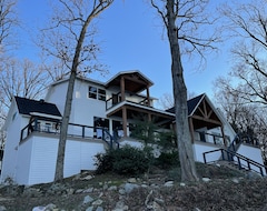 Toàn bộ căn nhà/căn hộ Stillwaters Lakehouse (Pittsburg, Hoa Kỳ)