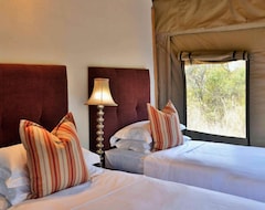 Hotel Kwafubesi Tented Camp (Bela Bela, South Africa)