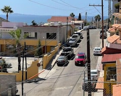 Toàn bộ căn nhà/căn hộ New Townhouse, A/c, Secure And Great Location! (Ensenada, Mexico)
