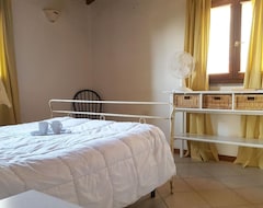 Cijela kuća/apartman Holiday House Uzzano For 2 - 4 Persons With 2 Bedrooms - Holiday Home (Muzzano, Italija)