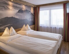 Hotel Garni Lavendel (Lech am Arlberg, Avusturya)