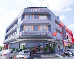 Hotel Merge Summit (Teluk Intan, Malezija)