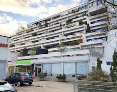 Cijela kuća/apartman Apartment With Large Terrace And Free Wi-fi (Darmstadt, Njemačka)