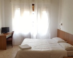 Khách sạn Hotel Al Sogno (Alassio, Ý)