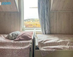 Casa/apartamento entero 4 Bedroom Beach Front Home In Smla (Smøla, Noruega)