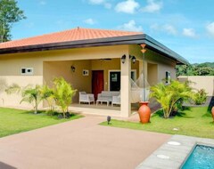 Toàn bộ căn nhà/căn hộ Playa Venao Discount Feb 27-29 3+2 Casa Palma #3 [#4 Also Avail] (Purio, Panama)