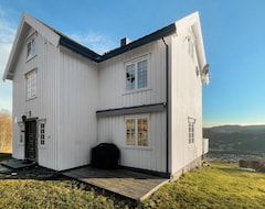 Entire House / Apartment 4 Bedroom Accommodation In Svorkmo (Orkdal, Norway)