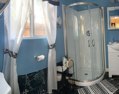 Cijela kuća/apartman Homey Bungalow 3 Beds/2 Bath With Pool Access (Fair Oaks, Sjedinjene Američke Države)