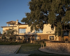 Khách sạn Hábitat Cigueña Negra (Valverde del Fresno, Tây Ban Nha)