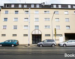 Tüm Ev/Apart Daire Homefy Apartment Essen Mit Aufzug Und Parkplatz (Essen, Almanya)