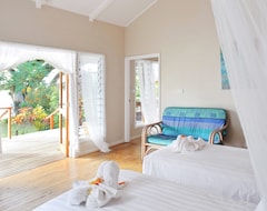 Cijela kuća/apartman Luxury Two Bedroom Oceanfront Villa With Two Separate Bathrooms And Large Front Deck (Somosomo, Fidži)