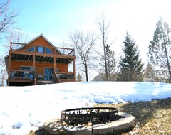 Entire House / Apartment Single Barrel Ridge! Amazing Chalet Lake Home Right On Lake Irene (Parkers Prairie, USA)