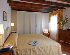 Khách sạn Residence Corte Grimani (Venice, Ý)