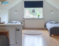 Toàn bộ căn nhà/căn hộ Nice Home In Malungsfors With Wifi And 3 Bedrooms (Malung, Thụy Điển)