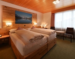 Khách sạn Bernerhof Grindelwald (Grindelwald, Thụy Sỹ)