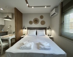 Casa/apartamento entero New, Central, Family-couples-friendly, Solo-traveler, 3min From The Beach (Ierapetra, Grecia)