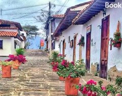 Toàn bộ căn nhà/căn hộ Cabana Moderna Con Jacuzzi Y Excelente Vista San Gil -pinchote (Pinchote, Colombia)