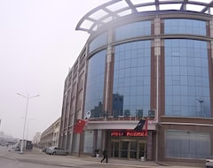 GreenTree Inn Shandong Heze Railway Station Business Hotel (Heze, China)