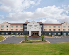 Hotel Fairfield Inn & Suites Macon (Macon, Sjedinjene Američke Države)