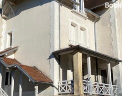 Toàn bộ căn nhà/căn hộ Le Manoir Des Lys (Tilly-sur-Seulles, Pháp)