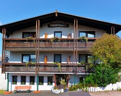 Khách sạn Schmankerl Hotel Bauer und Antjes Nest (Wunsiedel, Đức)
