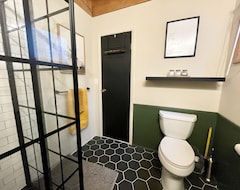 Hele huset/lejligheden Nordic Chalet With Modern Interior And Sauna (Jay, USA)