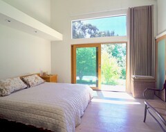 Casa/apartamento entero Nice! Ojai Architectural, Full Of Light, Hot Tub, Oak Trees, Quiet Neighborhood (Ojai, EE. UU.)