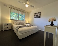 Căn hộ có phục vụ Adina Lodge Holiday Apartments (Bright, Úc)