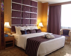 Khách sạn Hotel Radisson Blu Resort Sharjah (Sharjah, Các tiểu vương quốc Ả Rập Thống Nhất)
