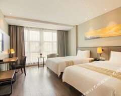 Hotel Home Inn Plus (Shaoxing East Station Fengshan South Station) (Shaoxing, China)
