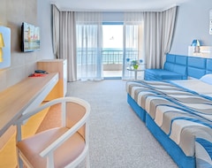 Hotelli Grifid Arabella Hotel - Ultra All Inclusive & Aquapark (Golden Sands, Bulgaria)