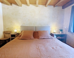 Cijela kuća/apartman Gite Thenay, 2 Bedrooms, 6 Persons (Indre, Francuska)