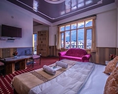 Khách sạn Gautam Cottage (Manali, Ấn Độ)