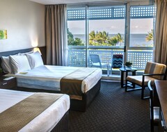 Khách sạn Cairns Harbourside Hotel (Cairns, Úc)