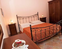 Bed & Breakfast Nel Giardino dei Limoni (Montecorice, Italija)