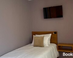 Khách sạn Hotel Agave Banos (Baños, Ecuador)