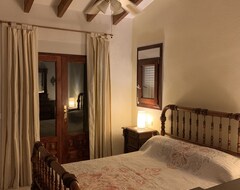 Tüm Ev/Apart Daire Luxury 4 Bedroom Villa - 10 berth - Private Heated Pool - Stunning Sea Views (Pego, İspanya)
