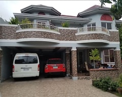 Toàn bộ căn nhà/căn hộ 4 Bedroom House 15 Minutes Drive To Villa Escudero (Candelaria, Philippines)