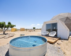 Toàn bộ căn nhà/căn hộ The Abracadabra Dome In The Desert (Landers, Hoa Kỳ)