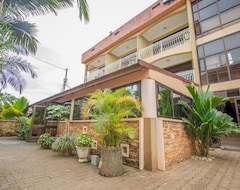 Hotel Crystal Suites And Apartments (Kampala, Uganda)
