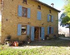 Toàn bộ căn nhà/căn hộ Maison De Caractère En Lisière De Foret Avec Piscine (Sainte-Croix-Volvestre, Pháp)