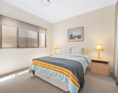 Toàn bộ căn nhà/căn hộ Impeccable Modern 1 Bedroom Apartment Taringa (Brisbane, Úc)