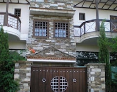 Otel Villa Kornilia (Agiokambos, Yunanistan)