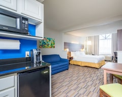 Holiday Inn Express and Suites - Quakertown, an IHG Hotel (Quakertown, USA)